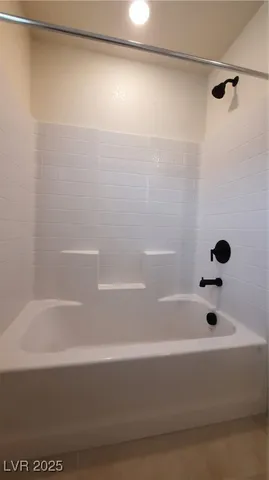 $2,345 | 9084 Marigold Crk Street, Las Vegas, NV 89113