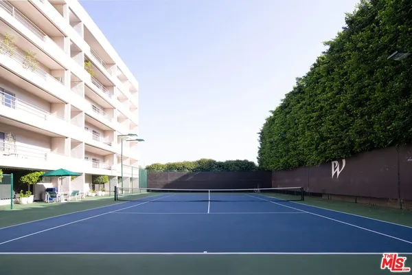 $3,950 | 1131 Alta Loma Road, West Hollywood, CA 90069