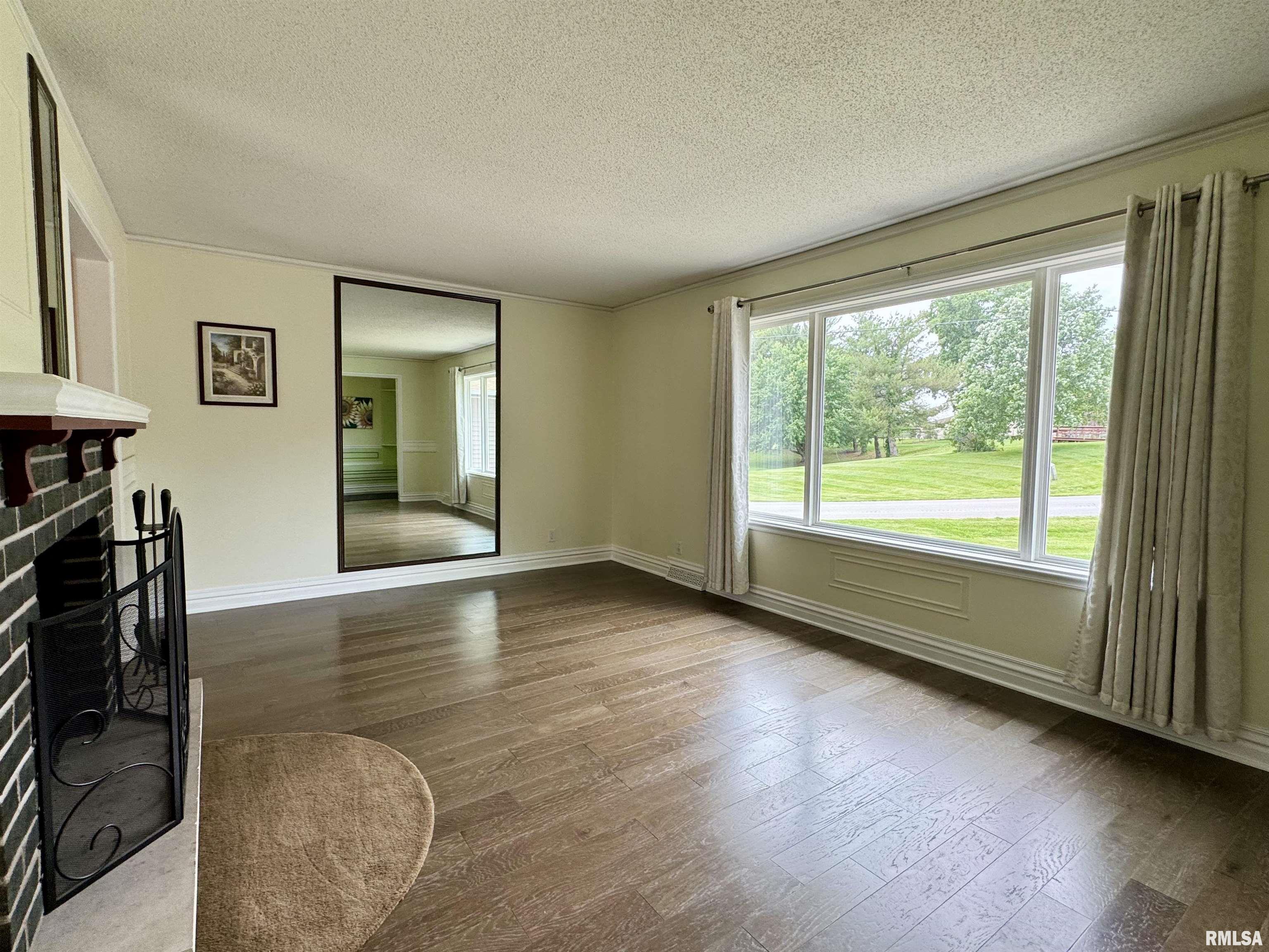 2313 Maple Avenue Macomb, IL 61455 - Photo 10 of 49