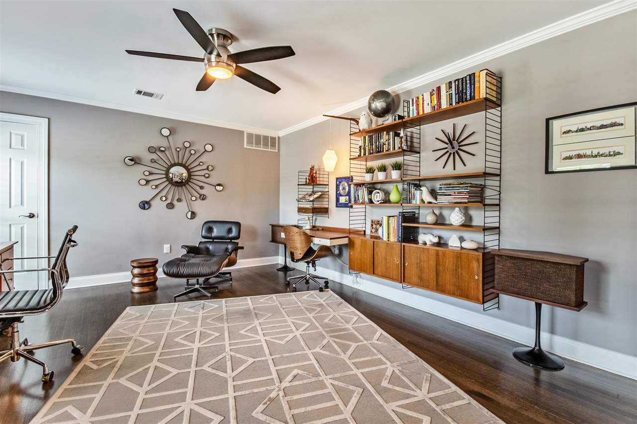 5345 Shady Grove Road Memphis, TN 38120 - Photo 3 of 25 Upon entry you find a spacious office or formal living area. Hardwood floors Throughout