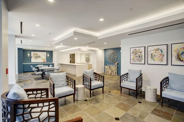 $345,000 | 2001 Holcombe Boulevard, Unit 1703, Houston, TX 77030