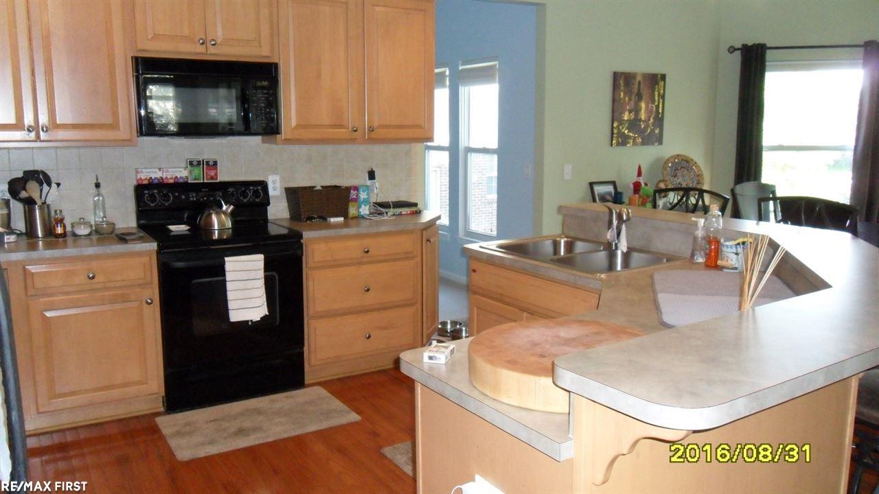 2531 Empire Court Rochester Hills, MI 48309 - Photo 12 of 39