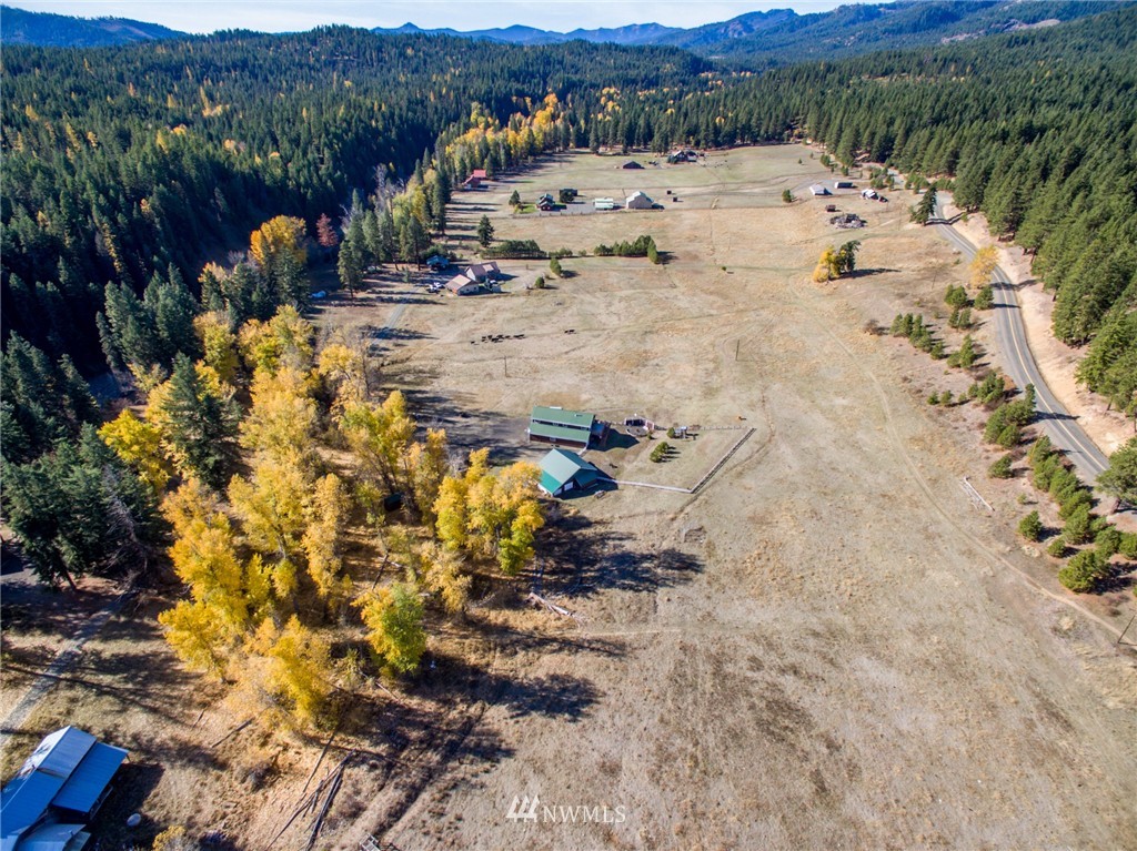 371 Boondogle Road Cle Elum, WA 98922 - Photo 3 of 25 Gallery Image 3