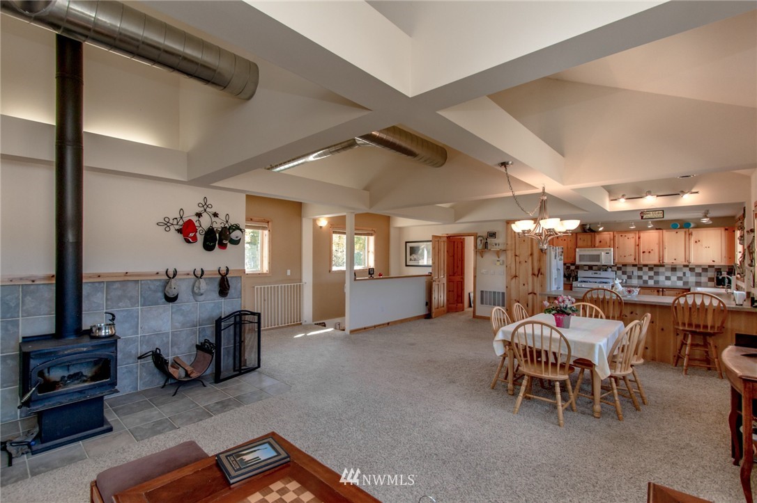 371 Boondogle Road Cle Elum, WA 98922 - Photo 8 of 25 Gallery Image 8