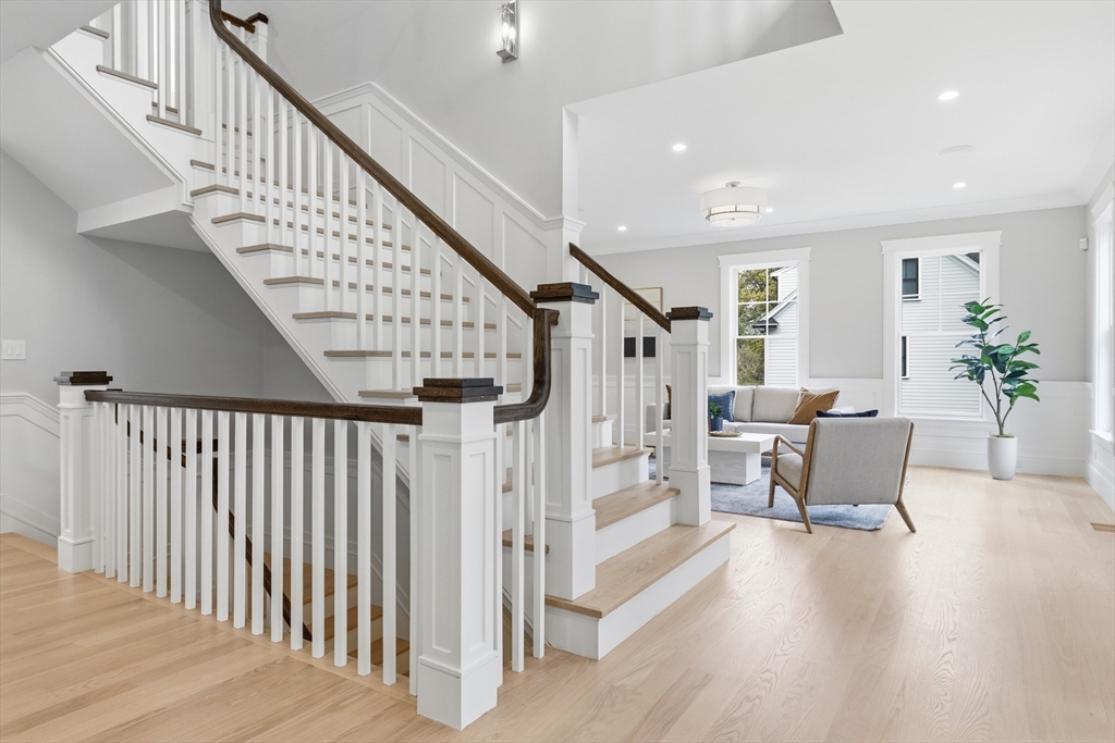 21 Balfour Street Lexington, MA 02421 - Photo 3 of 42