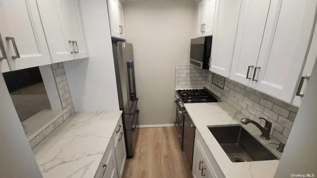 $2,475 | 6 Boulder Court, Coram, NY 11727