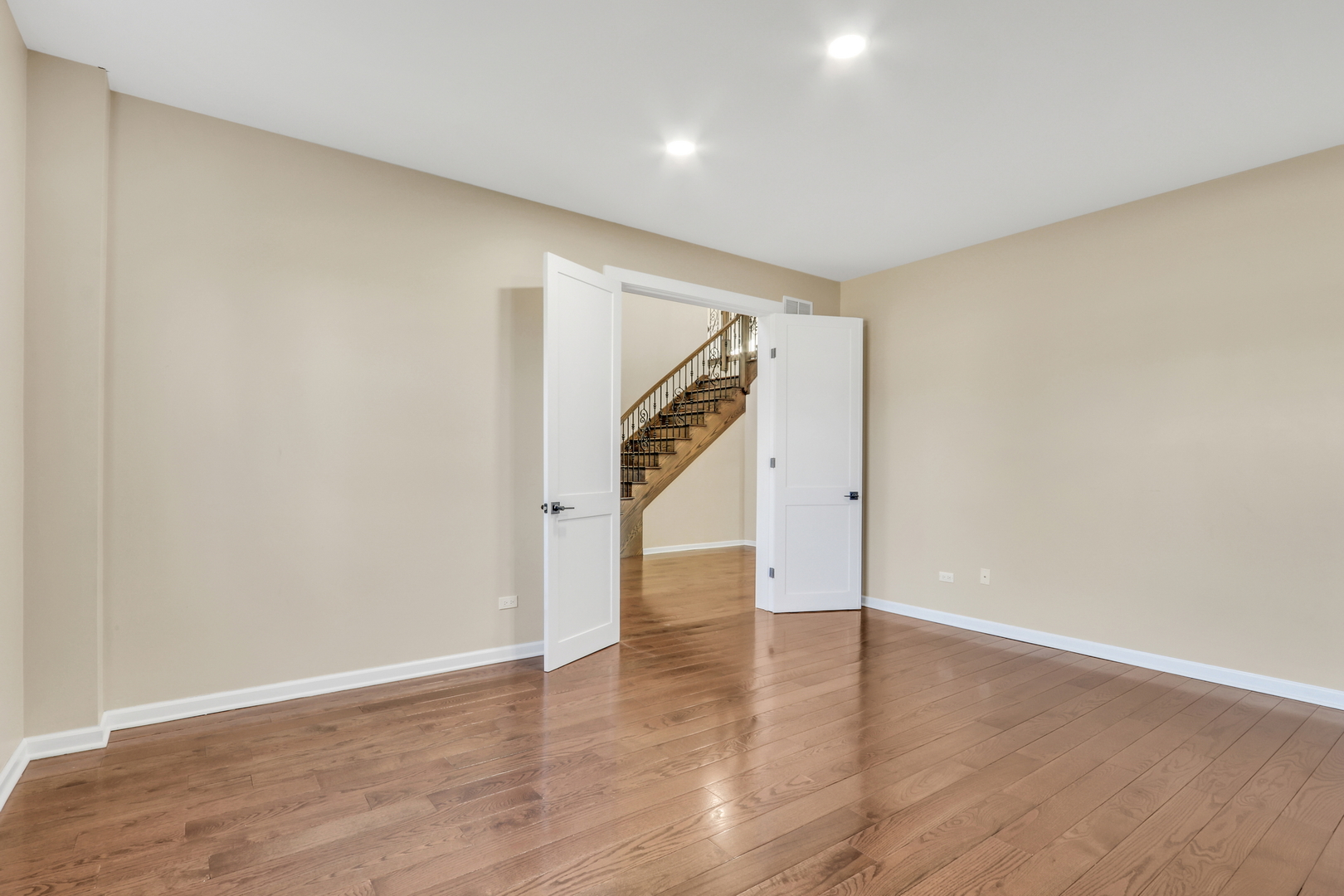 1521-1527 Augusta Way Spring Grove, IL 60081 - Photo 36 of 64 Gallery Image 36