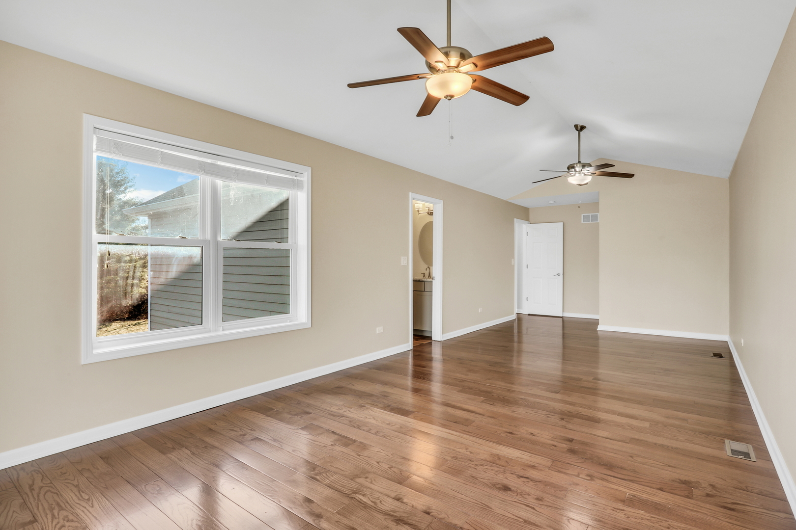 1521-1527 Augusta Way Spring Grove, IL 60081 - Photo 54 of 64 Gallery Image 54