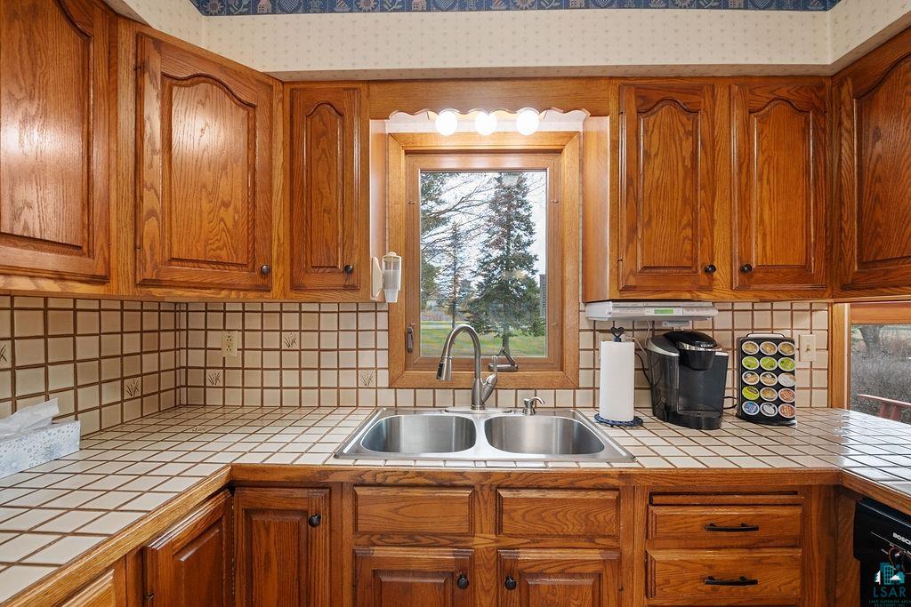 177 Wagon Road Esko, MN 55733 - Photo 17 of 61