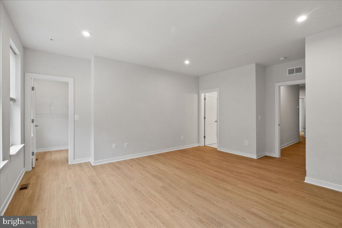 4128 Legato Road, Unit 53 Fairfax, VA 22033 - Photo 27 of 39 a view of empty room