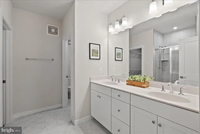 $3,250 | 4128 Legato Road, Unit 53, Fairfax, VA 22033