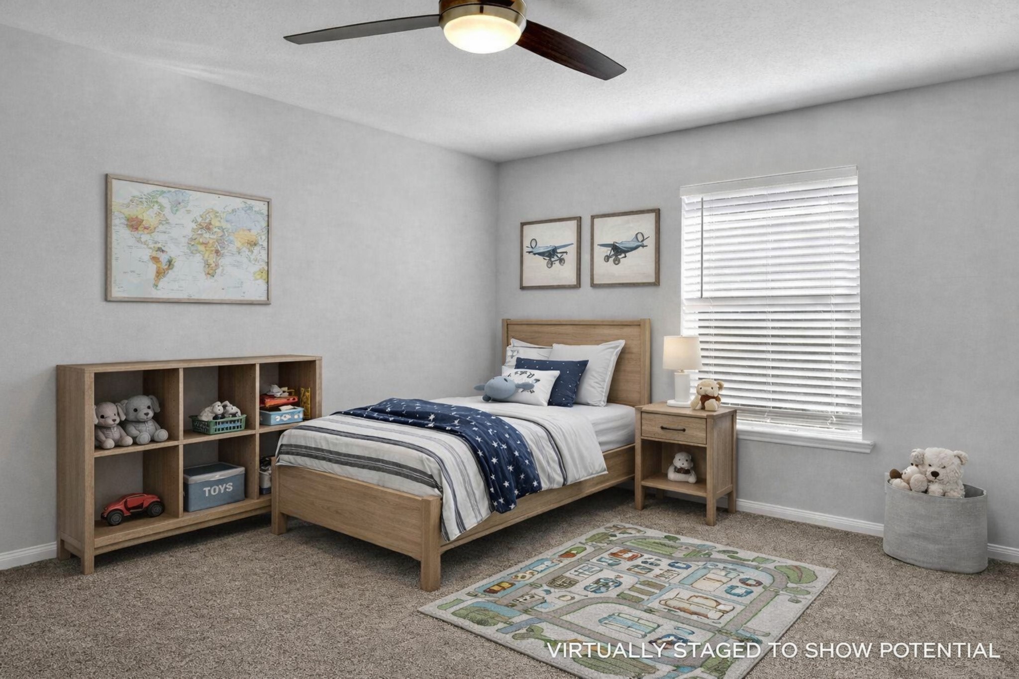 7622 McCormick Mill Court Houston, TX 77095 - Photo 33 of 40 a bed room with a bed and a lamp