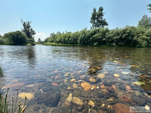 $300,000 | 3060 River Drive, Ashton, ID 83420