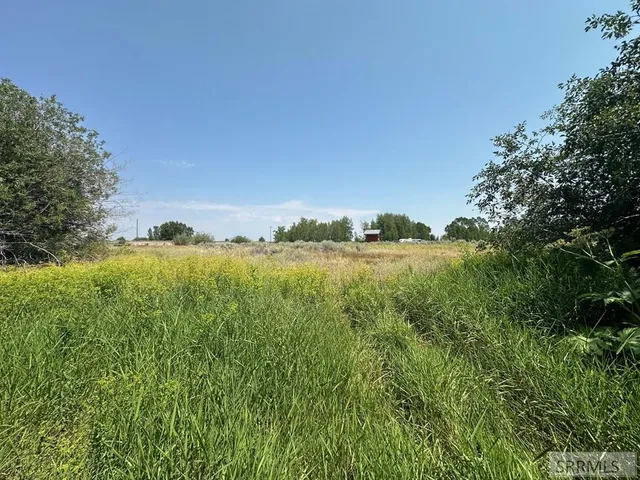 $300,000 | 3060 River Drive, Ashton, ID 83420