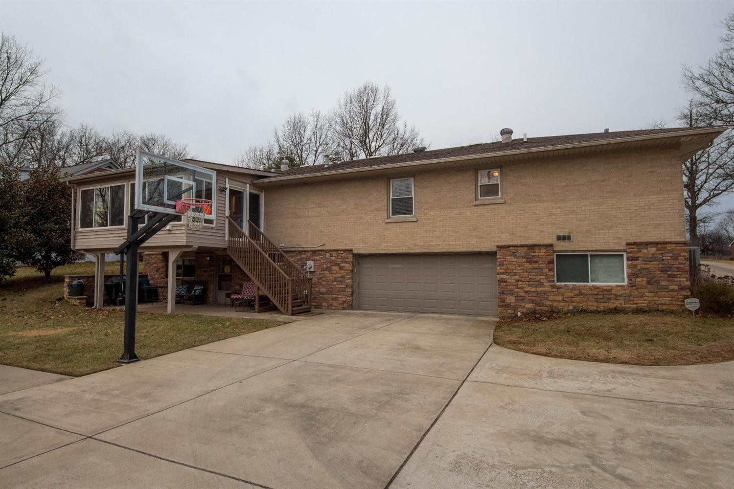 2050 Williamsburg Road Lexington, KY 40504 - Photo 32 of 41 Photo 32