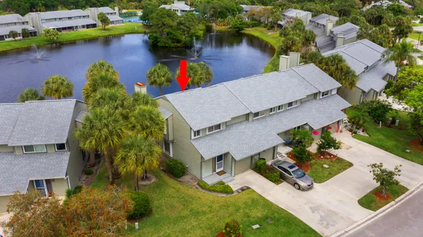 $300,000 | 3280 Northeast Holly Creek Drive, Jensen Beach, FL 34957