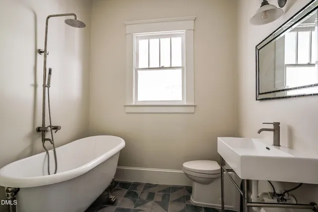 $725,000 | 2607 Chapel Hill Road, Durham, NC 27707