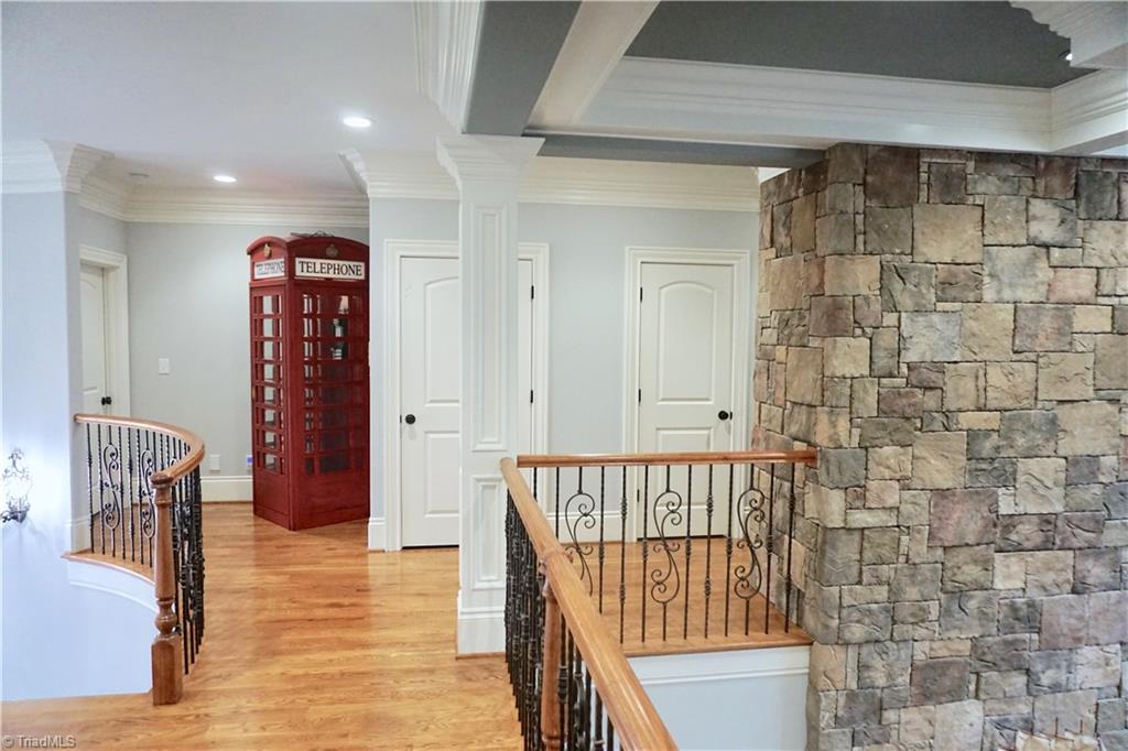 792 Roslyn Road Winston-Salem, NC 27104 - Photo 14 of 30 Gallery Image 14