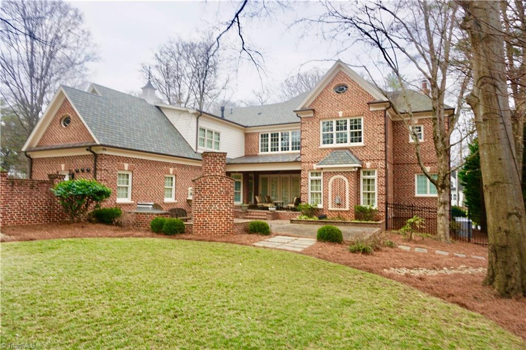 792 Roslyn Road Winston-Salem, NC 27104 - Photo 3 of 30 Gallery Image 3