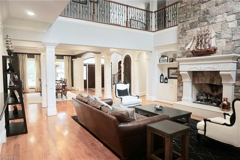 792 Roslyn Road Winston-Salem, NC 27104 - Photo 5 of 30 Gallery Image 5