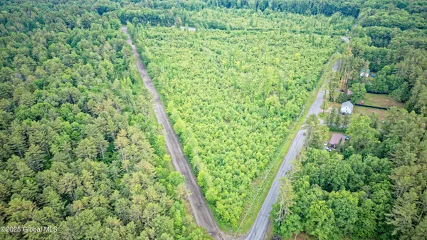 $300,000 | L2 9 Mile Tree Road, Gloversville, NY 12078
