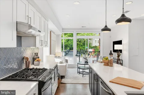 $569,000 | 3815 14th Street Northwest, Unit 3, Washington, DC 20011