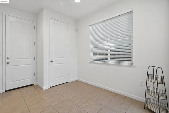 a view of an empty room with window