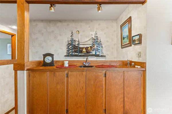 a view of a door in a room