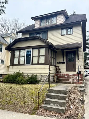$139,900 | 471 Brooks Avenue, Rochester, NY 14619