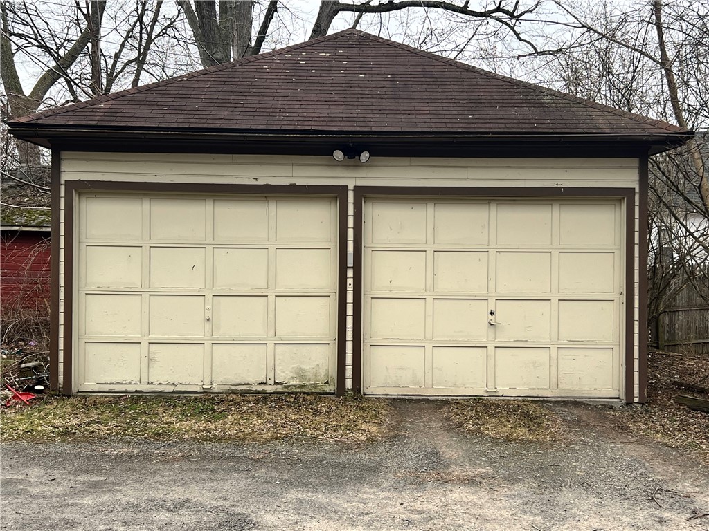 471 Brooks Avenue Rochester, NY 14619 - Photo 3 of 12