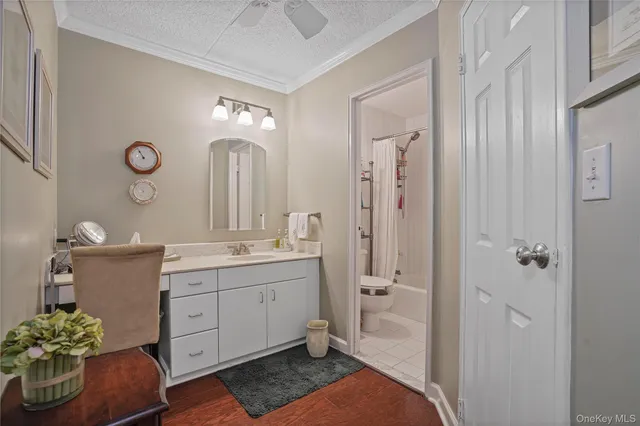 $535,000 | 500 High Point Drive, Unit 703, Hartsdale, NY 10530