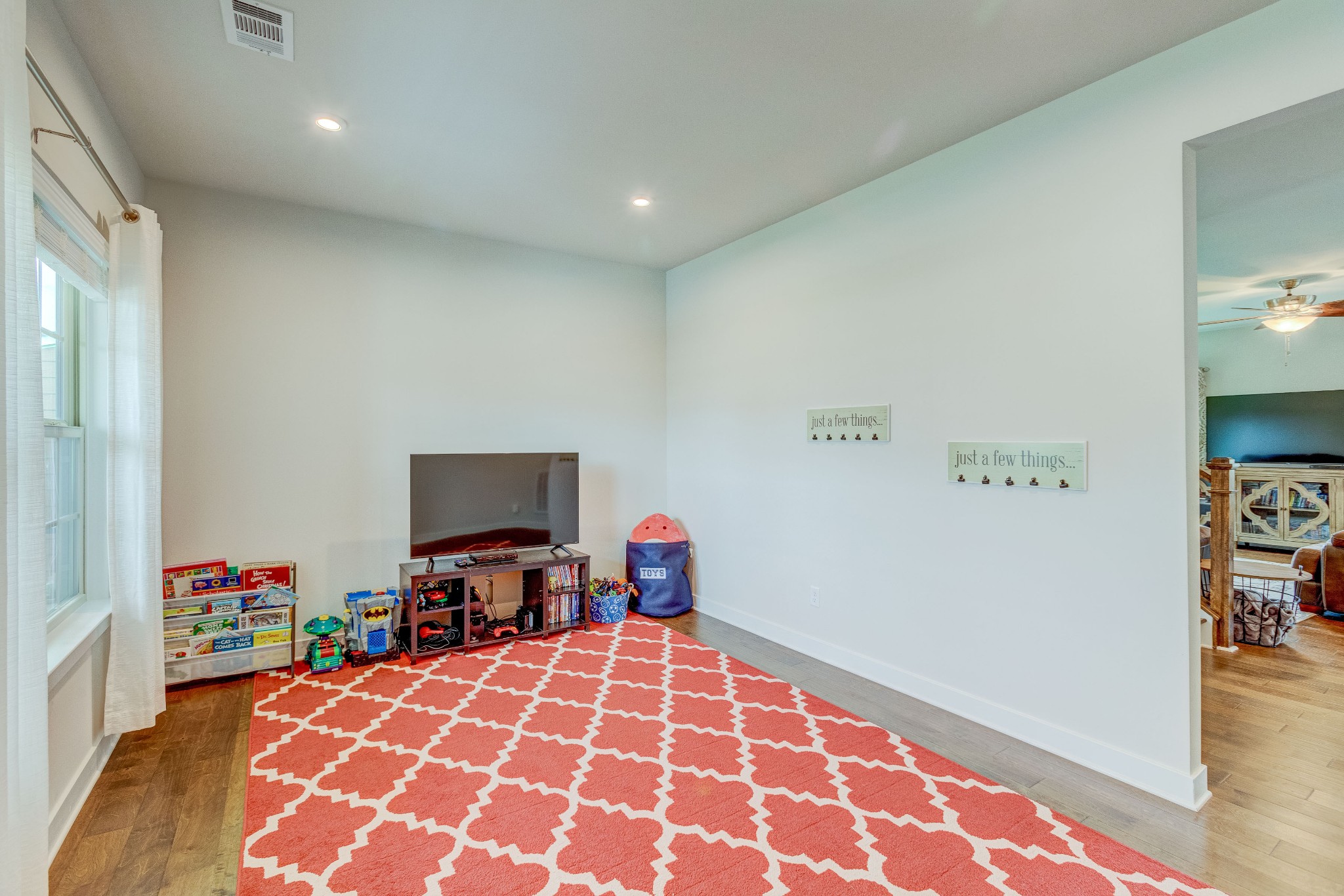 315 Collier Road Mount Juliet, TN 37122 - Photo 12 of 34 a very nice looking room with a big bed