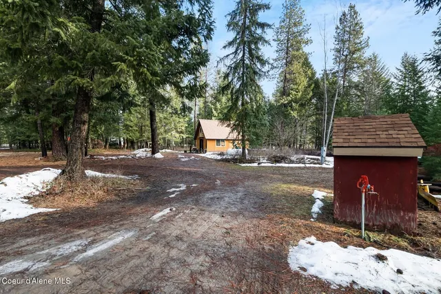 $760,000 | 870 Samuels Road, Sandpoint, ID 83864