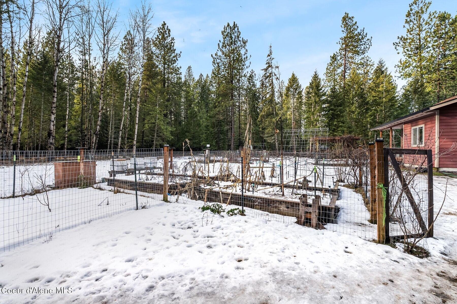 870 Samuels Road Sandpoint, ID 83864 - Photo 58 of 66 Home & Garden Area