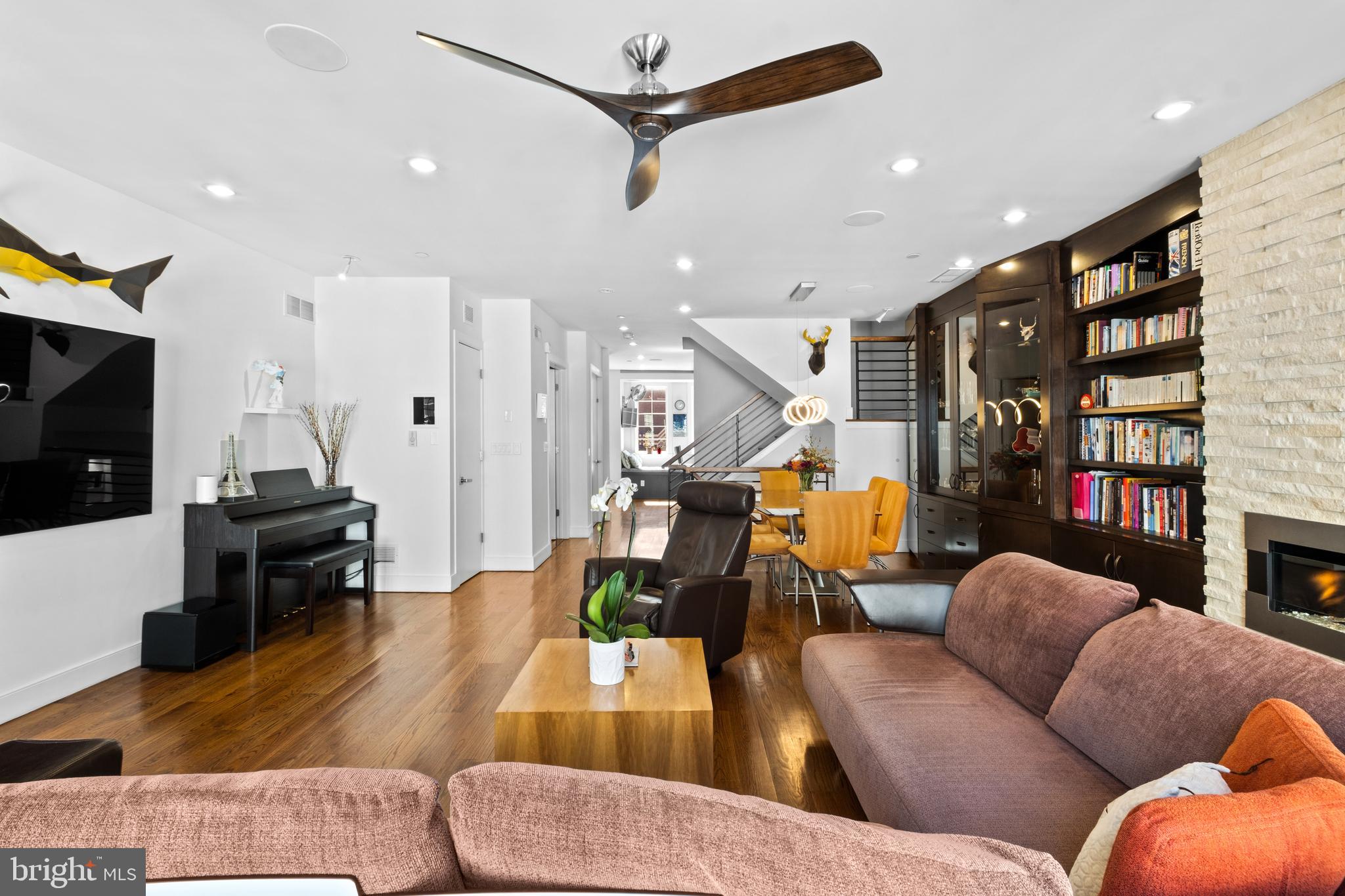 1815 Lombard Street Philadelphia, PA 19146 - Photo 20 of 79 a living room with furniture and a flat screen tv
