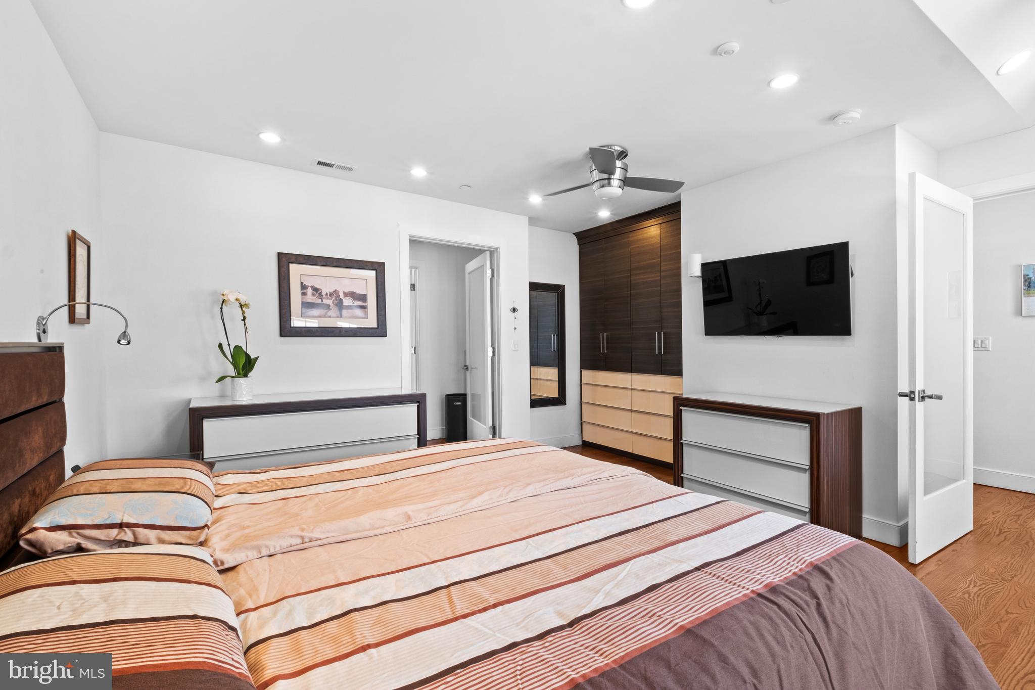 1815 Lombard Street Philadelphia, PA 19146 - Photo 45 of 79