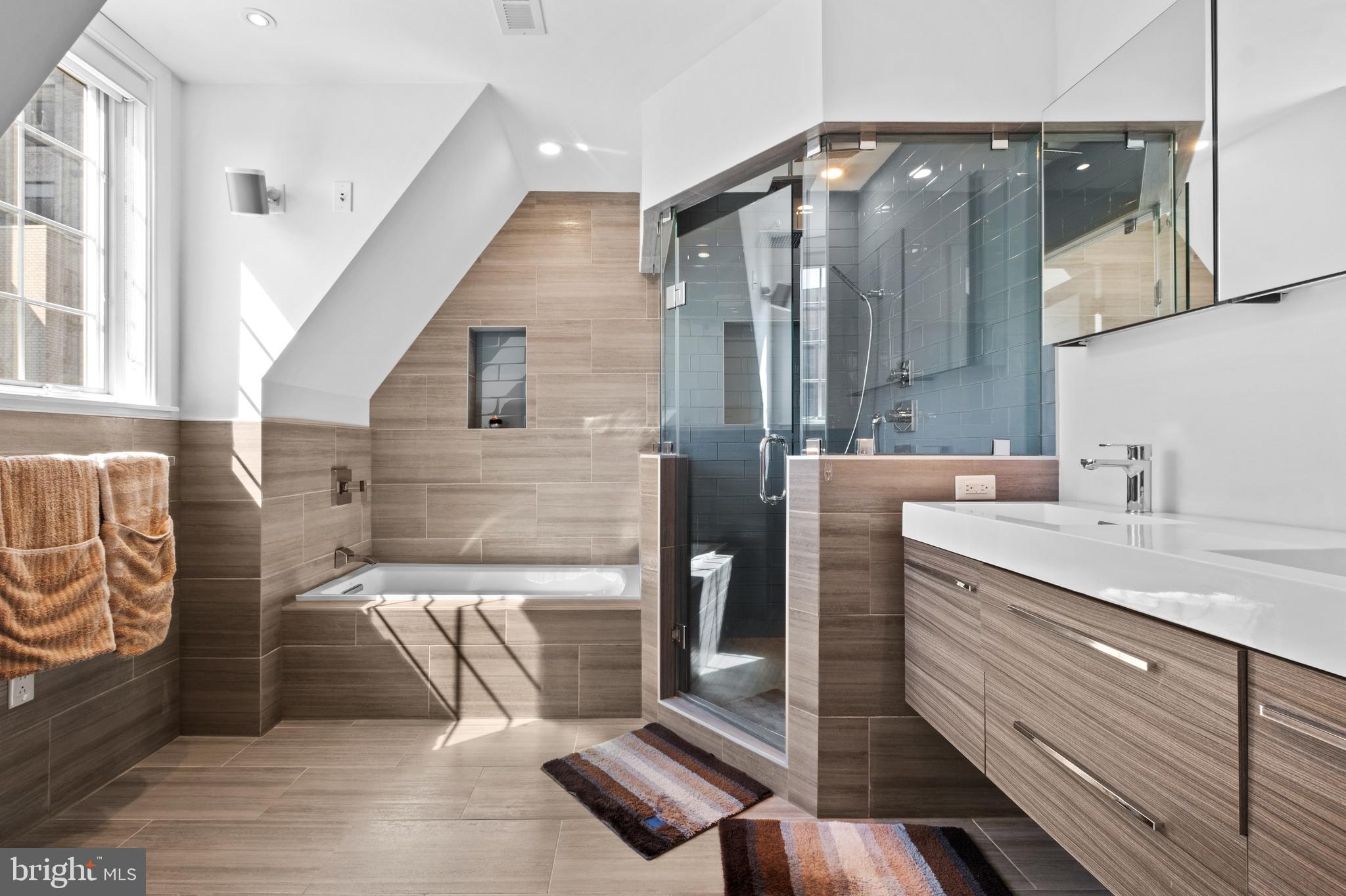 1815 Lombard Street Philadelphia, PA 19146 - Photo 47 of 79