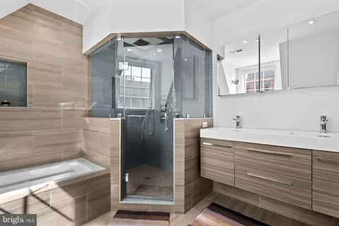 $2,350,000 | 1815 Lombard Street, Philadelphia, PA 19146