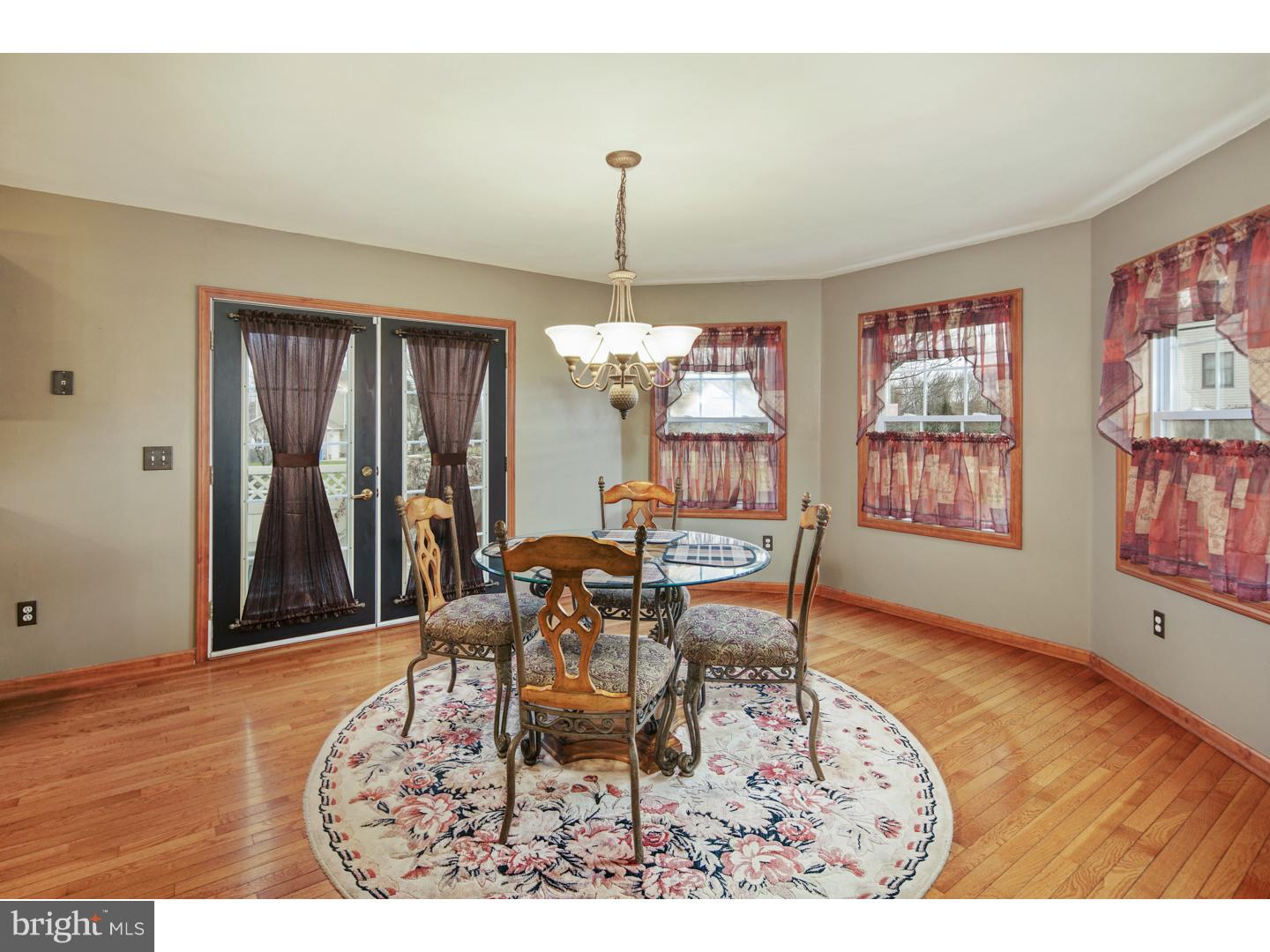 3008 Old Rodgers Road Bristol, PA 19007 - Photo 8 of 25 Dining Room