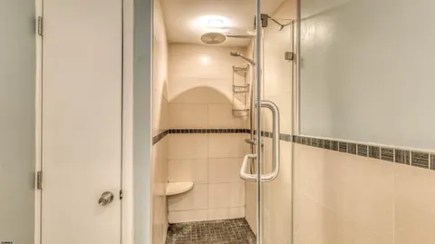 $799,000 | 111 South 16th Avenue, Unit 313, Longport, NJ 08403