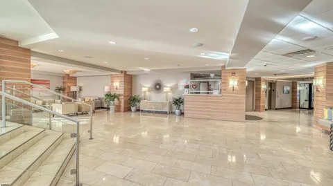$799,000 | 111 South 16th Avenue, Unit 313, Longport, NJ 08403