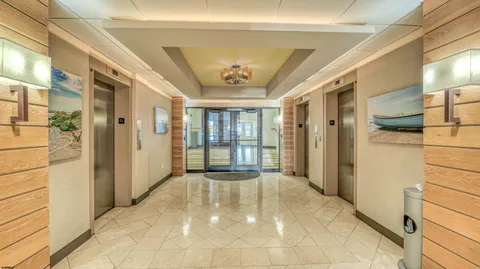 $799,000 | 111 South 16th Avenue, Unit 313, Longport, NJ 08403