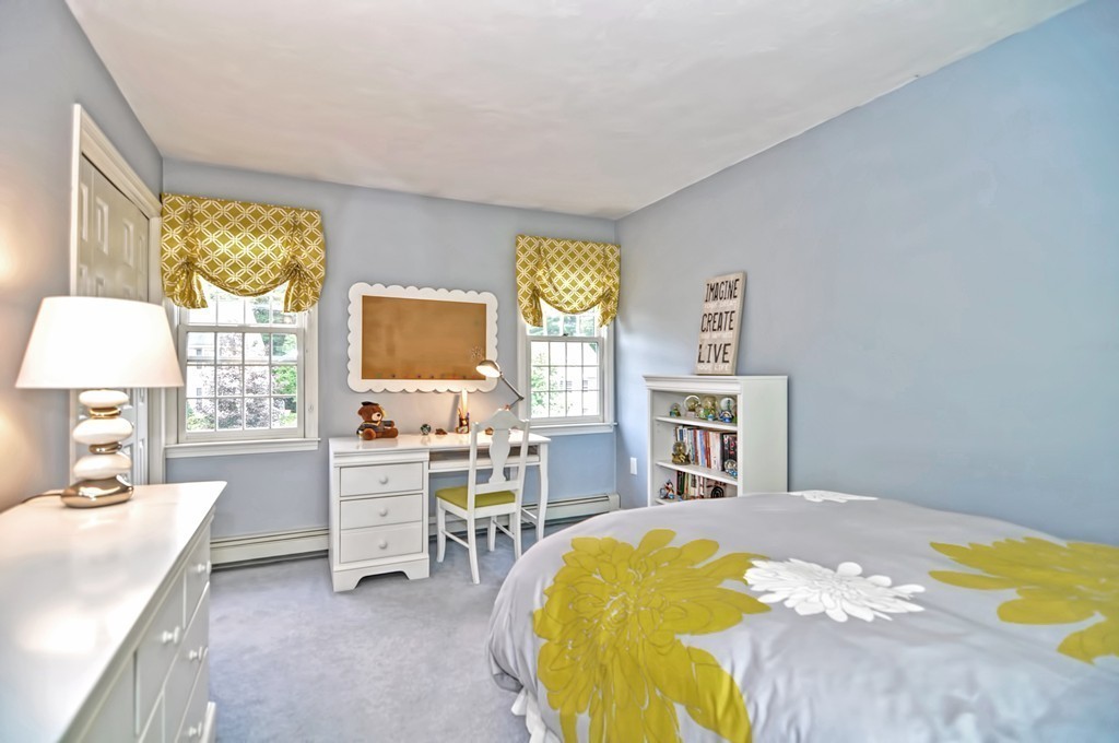 8 Vose Lane Walpole, MA 02032 - Photo 20 of 30 Gallery Image 20