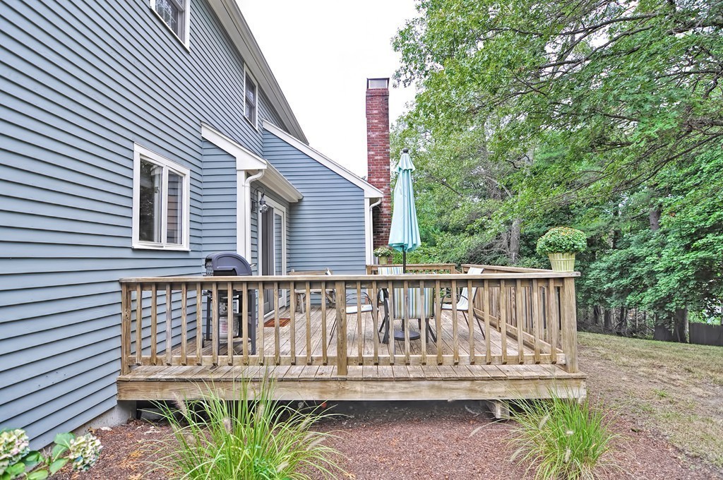 8 Vose Lane Walpole, MA 02032 - Photo 28 of 30 Gallery Image 28