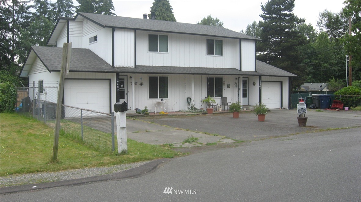 10801 Southeast 170th Street Renton, WA 98055 - Photo 1 of 10 a front view of a house with garden