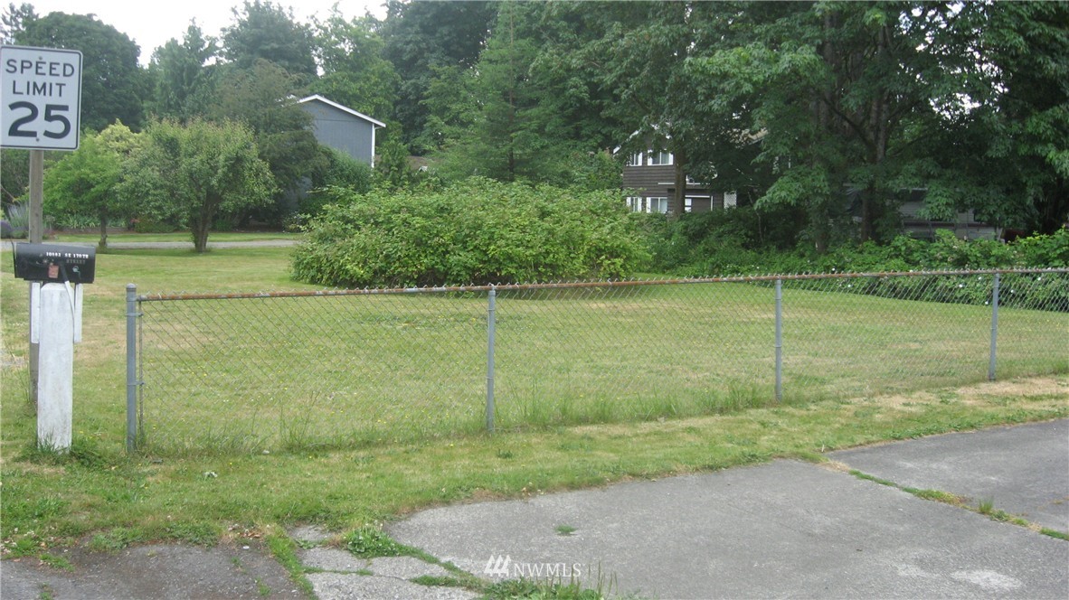10801 Southeast 170th Street Renton, WA 98055 - Photo 7 of 10 a view of a backyard