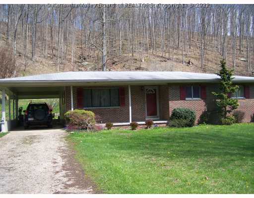 4850 Ripley Road Reedy, WV 25270 - Photo 1 of 8 Exterior Front.