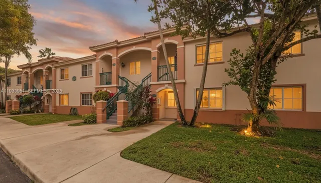 $239,900 | 1250 Southeast 29th Street, Unit 10558, Homestead, FL 33035