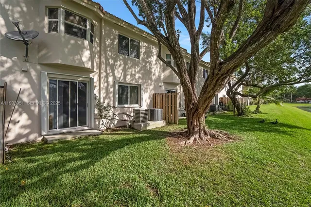 $239,900 | 1250 Southeast 29th Street, Unit 10558, Homestead, FL 33035