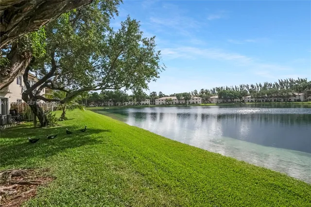 $239,900 | 1250 Southeast 29th Street, Unit 10558, Homestead, FL 33035